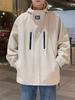Chaqueta holgada con capucha y cremallera en el pecho para hombre, marca de moda de estilo Hong Kong, primavera de 2024, diseño de abrigo en una tienda.
