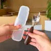 Juego de tenedor y cuchara de acero inoxidable 316L con mango de madera para niños de jardín de infantes, juego portátil de cuchara y tenedor para comida de bebé