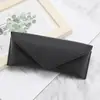 25 Estuches Nuevos de Cuero Retro Sencillo para Gafas de Sol Triángulo Magnético Anti-Presión Bolsa Suave de Almacenamiento con Logo
