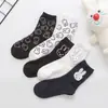 Calcetines Coreanos Estilo Transfronterizo, Colección de Calcetines de Algodón Peinado de Caña Media, Calcetines de Dibujos Animados Japoneses, Calcetines para Mujer 200N, Venta al por Mayor de Calcetines de Algodón