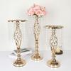 Accesorios de Boda Nuevo Giro Candelabro Set de Flores de Mesa Adornos Chapados en Oro Estilo Europeo Decoración de Camino de Escenario T Péndulo