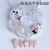 Caja de Flor de Ciruelo con Lazos de Perla, Flores de Dibujos Animados, Pedrería Mixta para Uñas, Decoraciones Brillantes para Uñas, Decoraciones Mixtas al por Mayor