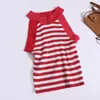 Top de Malha Listrado Retro para Mulheres, Novo Estilo de Verão, Slim Fit, Valoriza a Silhueta, Estilo Menina Doce e Picante, Sem Mangas