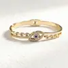 Reloj explosivo de moda especial de acero de titanio con pulsera de color de alta calidad joyería para mujer pulsera cuadrada fabricantes pelo lacio