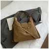 Mochila de moda de gran capacidad para mujer 2025 Otoño e Invierno Nueva Moda Versátil para Viajes Cotidianos Bolso de Hombro Estilo Occidental Bolso Tote