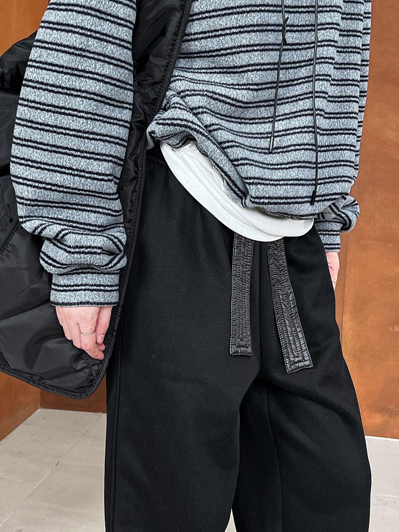 150F83AE-EE98-442E-A361-077030