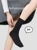 Calcetines de dos dedos para mujer, calcetines hasta la pantorrilla, calcetines holgados, calcetines de color liso con dedos divididos estilo Miu, calcetines de algodón versátiles sin costuras, estilo coreano para otoño e invierno