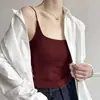 Camisola para mujer con un tacto de alta gama, confeccionada en un tejido rojo cepillado, adecuada para otoño e invierno, con un diseño tipo sujetador como capa interior y un top cálido