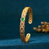 Design original clássico antigo corte seda banhado a ouro incrustado com calcedônia natural oco aberto pulseira