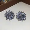 Pendientes de Botón de Flor con Incrustaciones de Diamantes Estilo Europeo y Americano, Pendientes Personalizados de Moda de Lujo de Alta Resistencia con un Diseño Único, Accesorios para Orejas de Nicho para Mujeres