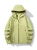 Chaqueta soft shell de una sola capa para hombre y mujer, chaqueta cortavientos fina de primavera y otoño, ropa de trabajo, casual para exteriores, buena textura, ropa de alpinismo para parejas