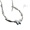 2026 Nuevo Collar Metálico Irregular de Mariposa Diseño de Nicho de Moda para Hombres y Mujeres Cadena para Clavícula Accesorio para el Cuello