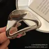 Pinza Triangular para Moño Alto de Cola de Caballo Pinza Pequeña Metálica de Tiburón Pasador Elegante para la Parte Trasera de la Cabeza Accesorio para el Cabello Pinza para el Cabello