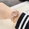 Reloj de Cuarzo Coreano para Mujer, Estilo de Nicho, Incrustado de Diamantes, Versátil, Color Oro Rosa para Estudiantes, Patrón Romano, Reloj de Mujer Totalmente con Diamantes al por Mayor