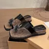 Sandalias de Chancla con Fuegos Artificiales de Pedrería de Moda para Mujer, Adecuadas para Usar al Aire Libre, Estilo Francés Verano 2026, para Combinar con Vestidos, Chanclas de Cuña
