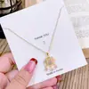 Nueva cadena de clavícula de lujo estilo coreano, collar versátil de acero de titanio de moda para mujer, colgante simple clásico de circón, accesorio versátil