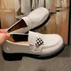 Novos mocassins xadrez 2026, sapatos de uniforme femininos, estilo britânico retrô, versáteis, sapatinhos de couro estilo JK, sapatilhas macias para estudantes