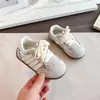 Nuevos Zapatos Deportivos Infantiles Otoño 2026, Estilo de Entrenamiento Alemán para Niños y Niñas, Versión Coreana de Zapatos Forrest Gump, Zapatos Casuales Versátiles y Modernos para Estudiantes