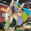 Llavero de sandía de moda de doble cara incrustado de diamantes, popular fruta artificial con incrustaciones de pedrería, exquisito colgante pequeño para bolsos de mujer