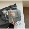 Mochila Estilo Ocidental 2025 High-End para Deslocamento Estilo Universitário Bolsa de Mão Feminina Simples Versátil Casual para Viagem