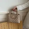 Bolso de Mano Acolchado Estilo Chanel 2026 Verano Nicho Nuevo Bolso de Cadena de Moda Versátil Bolso de Hombro Cruzado para Viajes