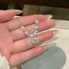 Collar Cuadrado de Diamantes Super Brillantes de Lujo Ligero para Mujer, Nuevo Artículo Caliente 2026, Sencillo y Único con un Toque de Alta Gama, Accesorio de Cadena Versátil para la Clavícula