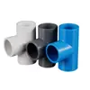 Codo en T de PVC engrosado para tubería de suministro de agua 20-200 mm diámetro igual engrosado azul y blanco gris accesorios de tubería de codo en T salida de fábrica