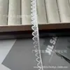 Adorno de Encaje de Poliéster con Lentejuelas para Vestidos, Camisones, Faldas y Sombreros de Mujer, Venta Directa del Fabricante, Adorno de Encaje Hecho a Mano en Stock