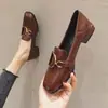 Fabricante Yilin~Em Estoque Entrega Imediata Tamanho Grande Mocassins Sapatos de Couro Femininos 2026 Primavera Novos Sapatos Baixos Sapatos Femininos Transfronteiriços