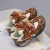 Sapatos Femininos 2026 Outono Novo Estilo Infantil Superfície de Couro Estampa de Leopardo Sapatos Argan Moda Infantil Tênis Esportivo para Corrida Mais Vendidos