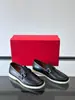 Fornecimento Exclusivo Transfronteiriço de Mocassins Masculinos em Couro Genuíno, Sapatos Baixos da Moda Estilo Britânico, Sapatos de Dirigir Respiráveis e Resistentes ao Desgaste, Sapatos Masculinos Versáteis