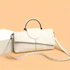Bolsa de Ombro Fashionável Nova 2026, Estilo Verão Novo 2026 Fashionável Casual Superfície Macia Grande Capacidade Elegante Casual Bolsa de Mão