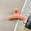 Oufei Le versión coreana del clip grande de felpa de visón otoño e invierno parte trasera de la cabeza pelo de conejo clip de tiburón pasador accesorios para el cabello al por mayor