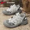Zapatos tipo zueco para hombre Warrior 2026 Verano Nuevos Huecos Transpirables Antideslizantes Sandalias Zapatos para el agua Zapatos Deportivos para la Playa M