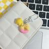 Llavero de oso de mantequilla con forma de leche, casi suave, con forma de estrella, colgante de dibujos animados, ideal como regalo para la mejor amiga de la pareja, accesorio para la mochila escolar.
