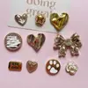 Serie de oro galvanizado, lazo de amor, estrella de cinco puntas, accesorios de bricolaje, funda para teléfono móvil, agujero para zapatos, accesorios, materiales hechos a mano