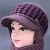 Gorro de invierno para mujer, mujer mayor, forrado de polar, cálido, gorro de lana tejido, gorro para mujer de mediana edad y mayor, gorro con orejeras de pico forrado de polar