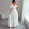 2026 Nuevo Vestido de Estilo Europeo y Americano Transfronterizo Estilo Francés Elegante Blanco Ceñido a la Cintura Nicho