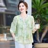 Terno de verão para mãe de meia-idade estilo estrangeiro camisa pequena 2025 novo moda de verão feminina de meia-idade blusa de sete mangas