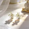Pendientes de Perla con Flor de Jazmín Frescos y Sencillos para Mujer, de Moda y Dulces con un Toque de Lujo, Pendientes Versátiles de Nicho
