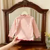 Novas camisetas infantis no atacado, tops infantis lisos com babados, blusas básicas, roupas de outono com manga comprida para meninas, peças únicas com dropshipping