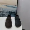 Sapatos Birkenstock de Pelúcia Versátil de Luxo Leve, Sapatos Quentes e Peludos para Mulheres Usarem ao Ar Livre no Outono e Inverno, Novos Sapatos Birkenstock de Algodão de Nicho para Mulheres