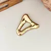 Coleção de Broches Irregulares de Pérola Flor de Cruzamento para Mulheres, Luxo Leve, Alto Padrão, Retrô, Broche Versátil com Corsage para Terno
