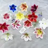 Transfronterizo Nuevo Simulación Cabezas de Lirio Fila de Flores Pasillo Guía Decoración Floral Arreglo de Pared de Flores Diseño Floral DIY Flores Artificiales