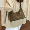 Bolso bandolera versátil de gamuza nuevo 2026, bolso de mano de terciopelo de gran capacidad para el hombro, de otoño, de lujo ligero, para el trabajo