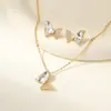 Collar Colgante Mariposa de Cristal Dorado para Mujer Lujo Accesible Joyería de Nicho de Alta Gama Pendientes Moda Simple Versátil Juego de Joyería