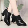Elegantes Zapatos de Tacón Alto, Versátiles Zapatos Nuevos para Mujer Primavera y Otoño 2025, Zapatos Negros de Cuero con Tacón Grueso, Combinan con Faldas, Venta al por Mayor de Zapatos Individuales