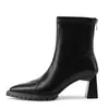 Botines de tacón alto con punta, estilo europeo y americano, en stock para mujer, nuevo modelo otoño e invierno 2026, botas estilizadas de gran apariencia con plataforma impermeable para mujeres menudas