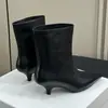 Botas de Mujer Estilo Minimalista 2026 Otoño e Invierno Nuevas Botas de Montar Retro Puntiagudas Botas de Tacón Fino Adelgazantes