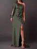 2024 Novo Estilo de Verão Europeu e Americano Amazon Cross-Border Roupas Femininas Gola Assimétrica Mangas Raglan Cintura Franzida Fenda Saia Longa Sexy